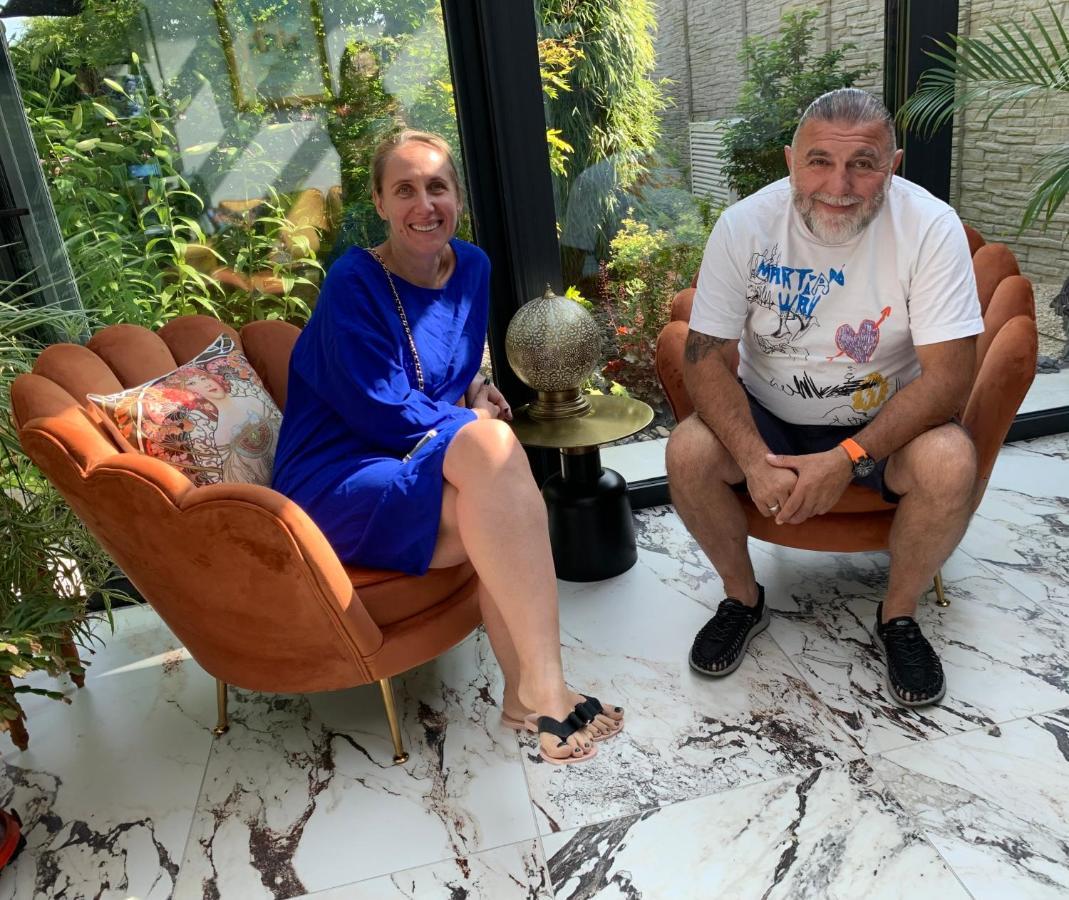 Les Suites Champenoises Tinqueux Εξωτερικό φωτογραφία