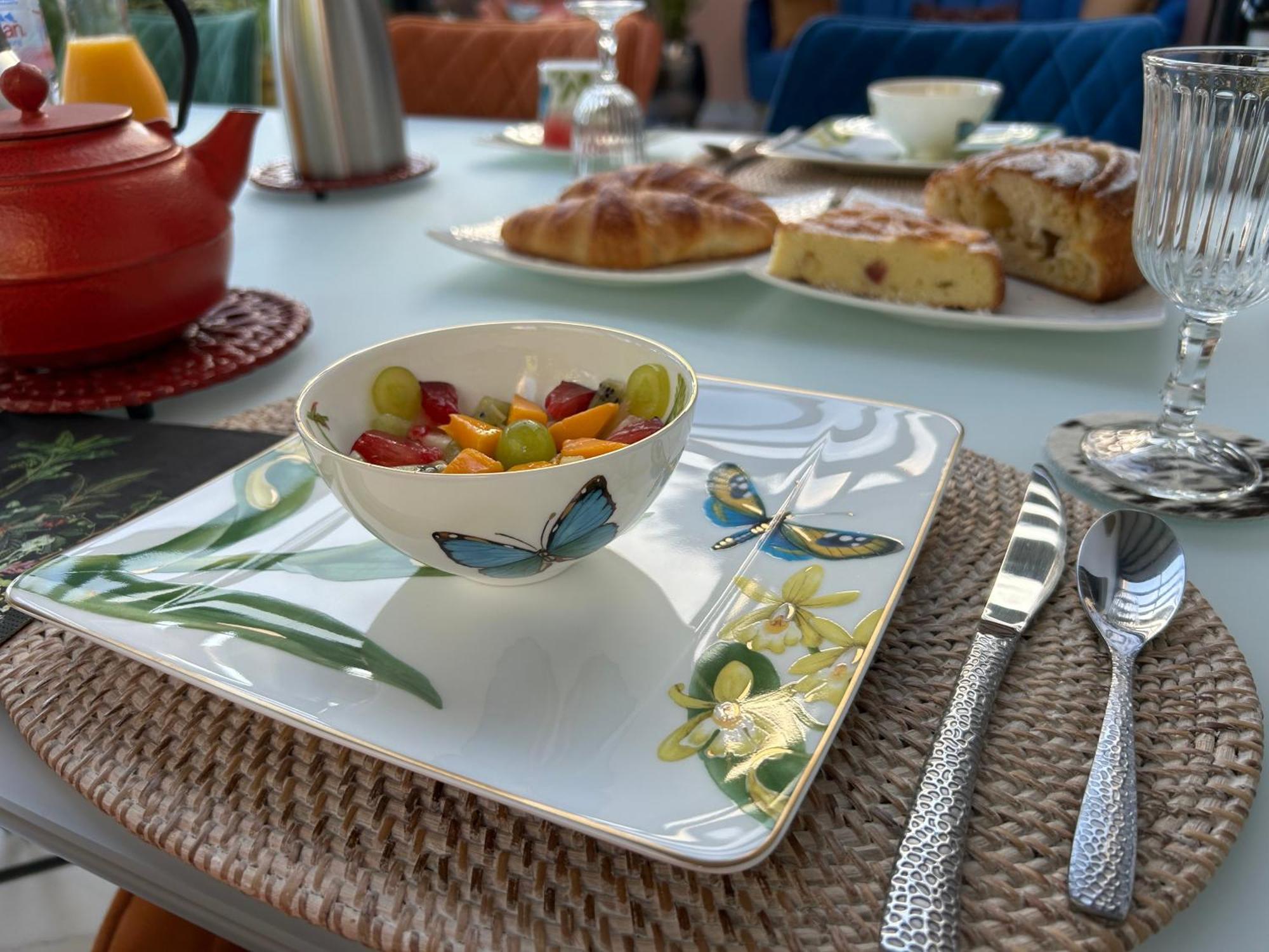 Les Suites Champenoises Tinqueux Εξωτερικό φωτογραφία