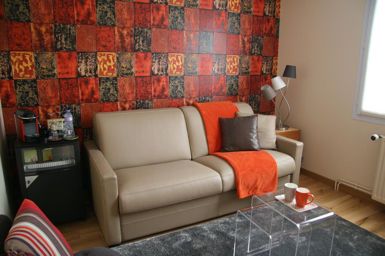 Les Suites Champenoises Tinqueux Εξωτερικό φωτογραφία