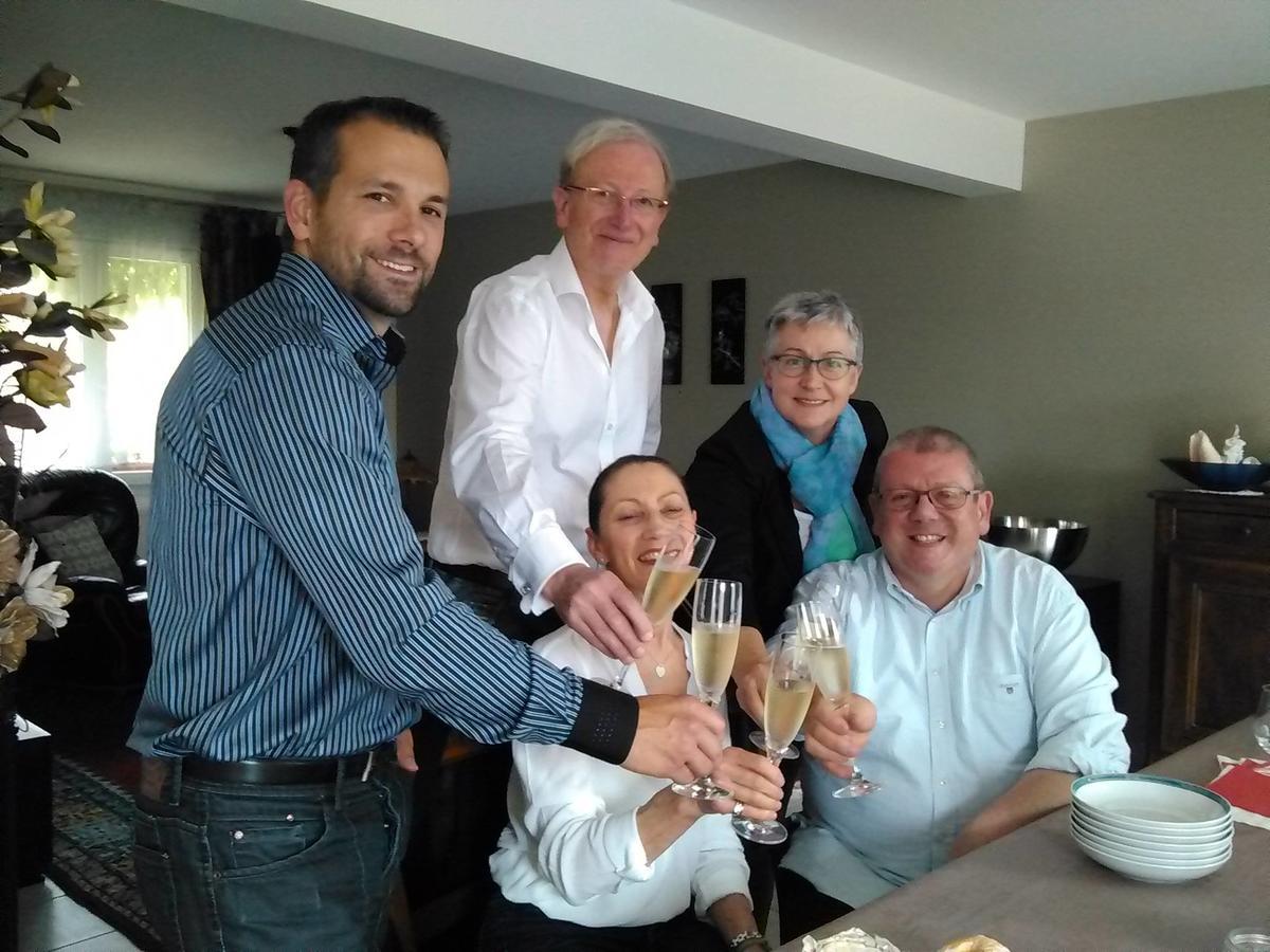 Les Suites Champenoises Tinqueux Εξωτερικό φωτογραφία
